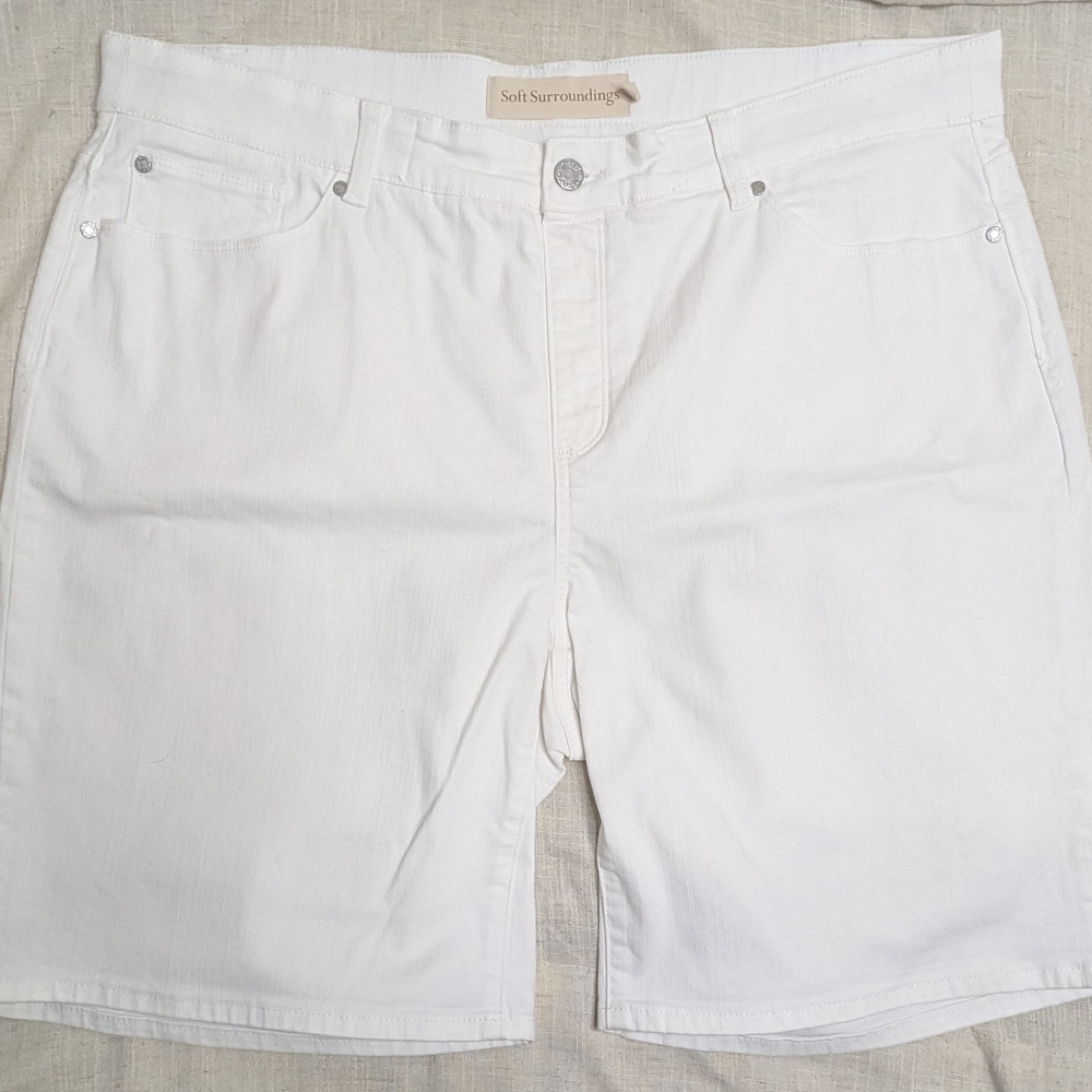 Soft Surroundings White Denim Bermuda Shorts | Size 1X